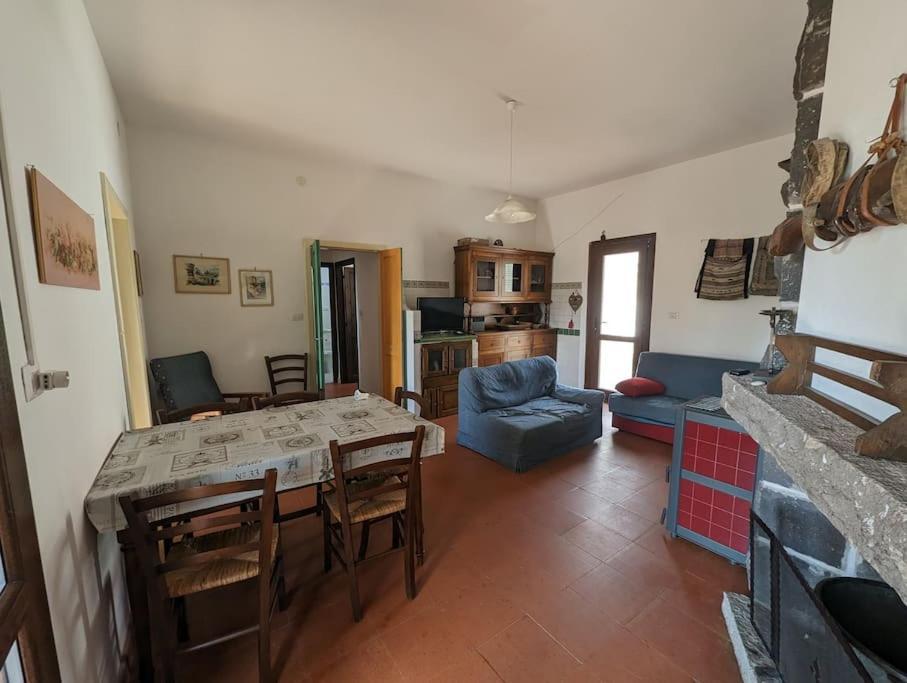 Cottage Familiare Sant'Agostino Abbasanta Exteriér fotografie